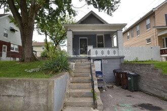 Building Photo - 3321 Carlisle Ave