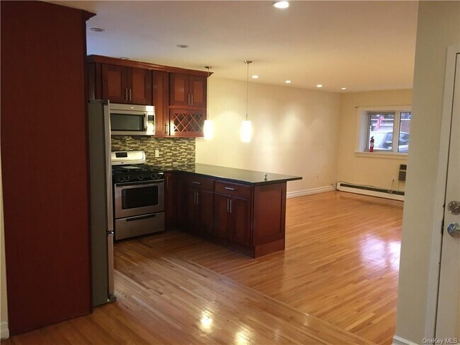 Foto del edificio - 931 Calhoun Ave