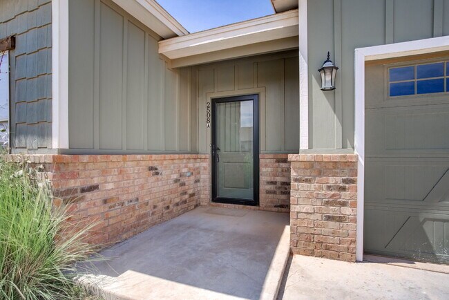Building Photo - 1/2 off First Months! Rent Newer Cooper Me...