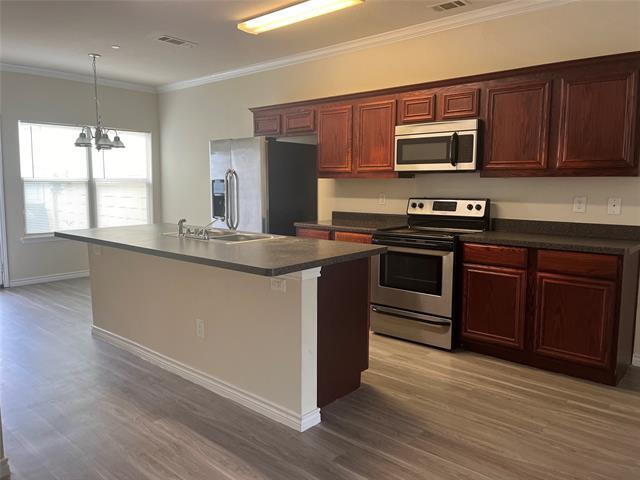 Building Photo - 5404 Soledad Dr