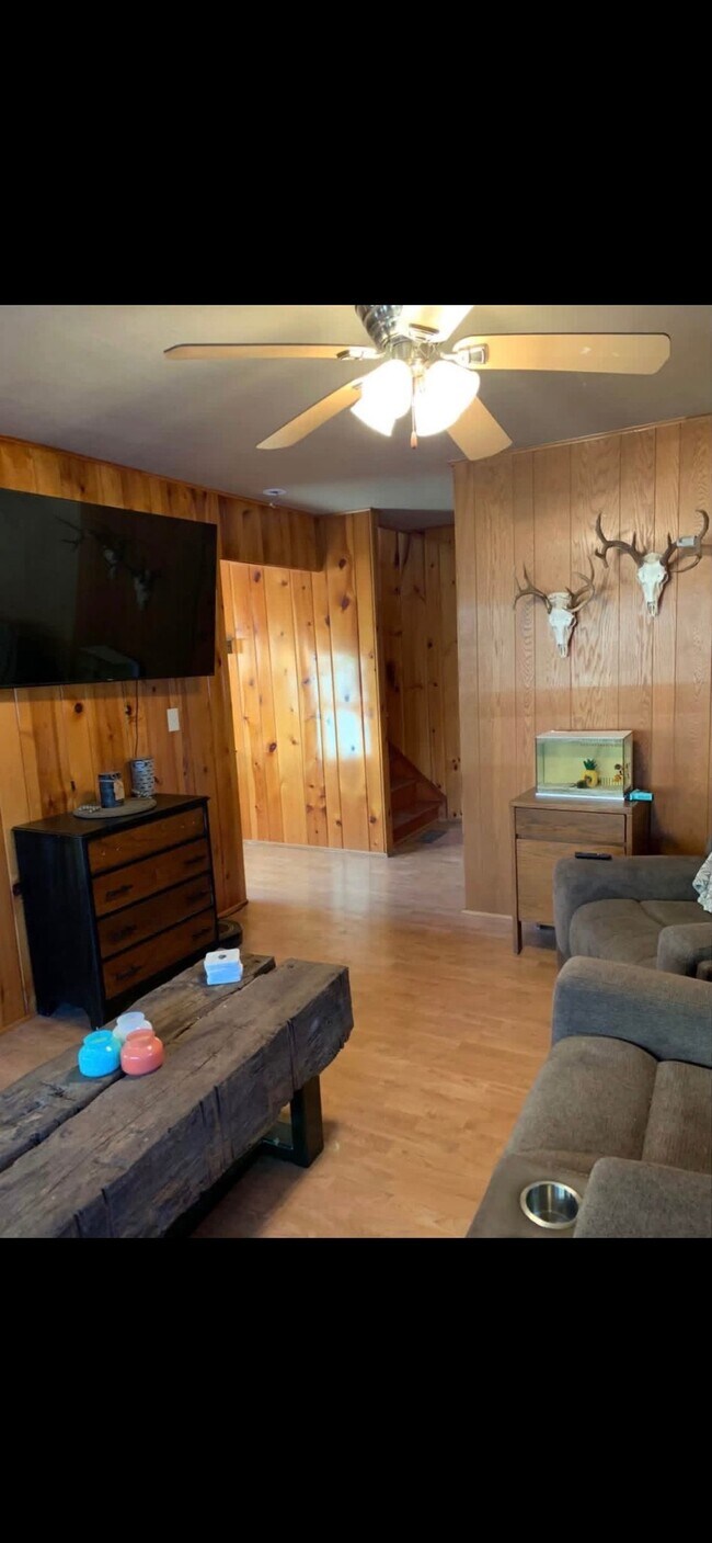Foto del edificio - 5003 Rivermoor Dr
