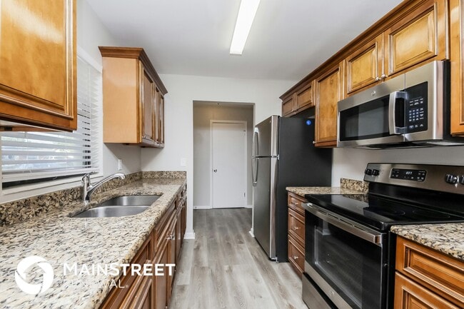Building Photo - 1242 Linton Ave