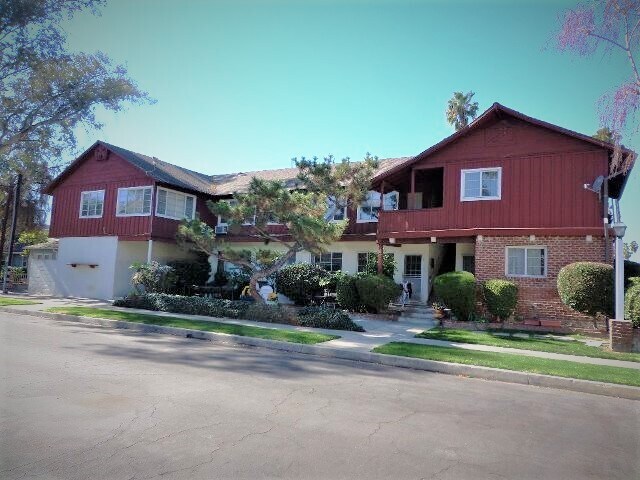 Primary Photo - 11954 Moorpark St