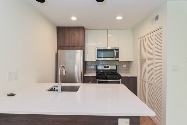 Foto del edificio - 843 W Grace St