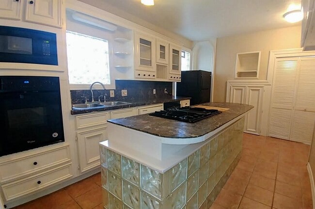 Foto del edificio - 1409 Wentworth St