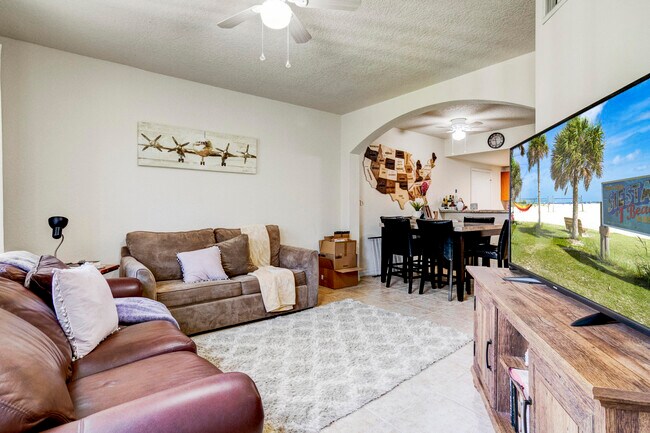 Foto del edificio - 130 SW Peacock Blvd