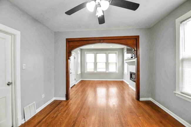 Foto del edificio - 1302 S 61st Ave