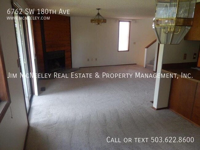 Building Photo - 6762 SW 180th Ave