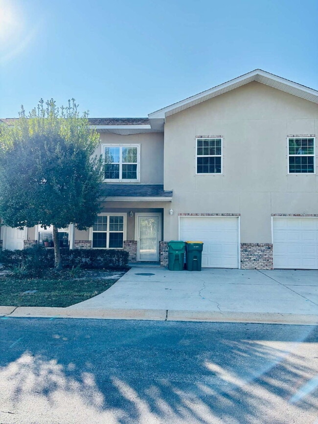 Building Photo - 1467 Bentley Cir