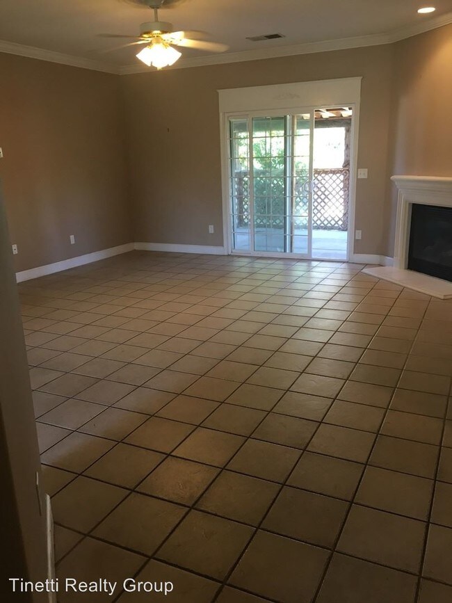 Building Photo - 2288 Whipplewood Dr