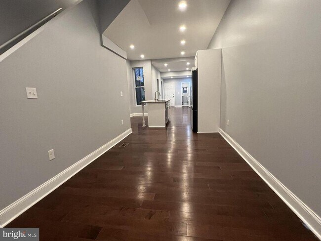 Foto del edificio - 1607 E Biddle St