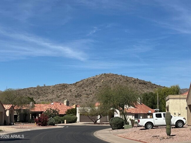 Foto del edificio - 3921 E Graythorn St