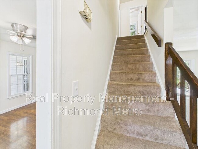 Foto del edificio - 10649 Genlou Rd