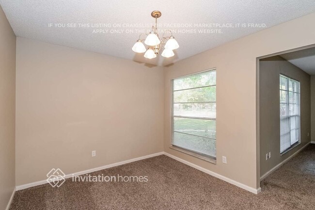 Building Photo - 2048 Pompano Pkwy