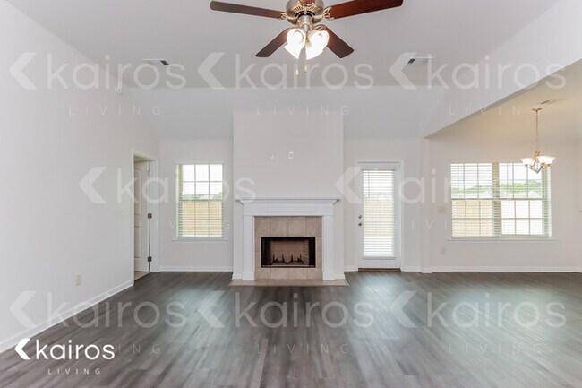 Building Photo - 6637 Triston Way