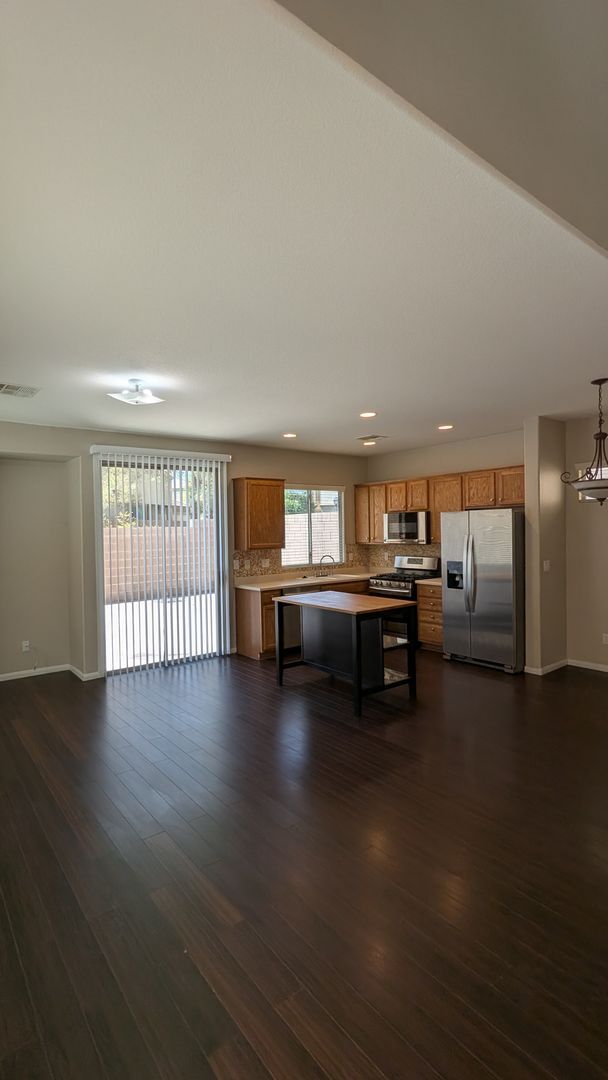 Foto del edificio - Northwest 3bdrm Home