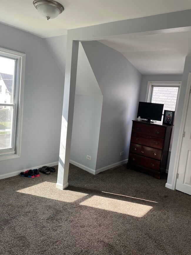 Foto del edificio - 21 Forest Ave