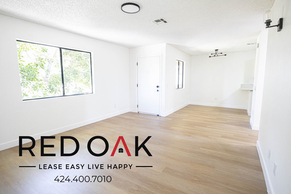 Foto principal - 7945 Lime Ave