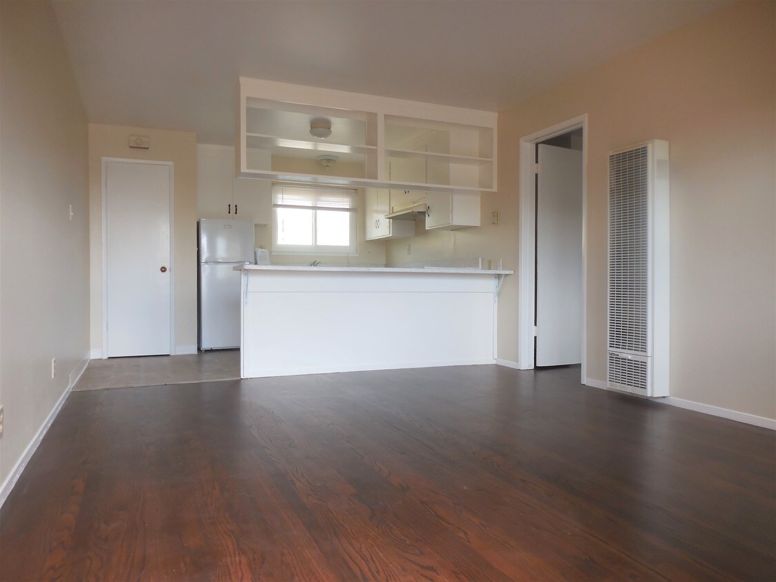 401 Walnut Ave Unit 6, South San Francisco, CA 94080 Apartment for Rent in South San Francisco