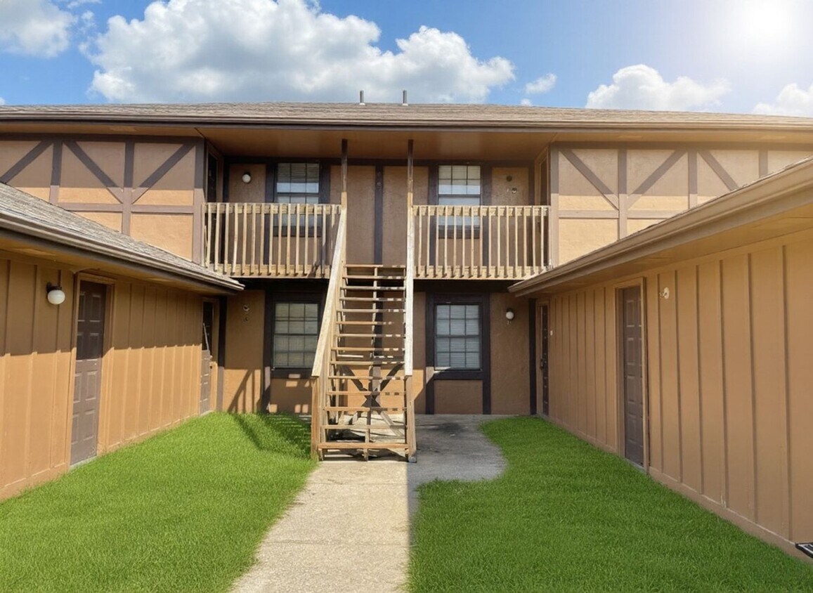 Foto principal - 2100 SW 9 St