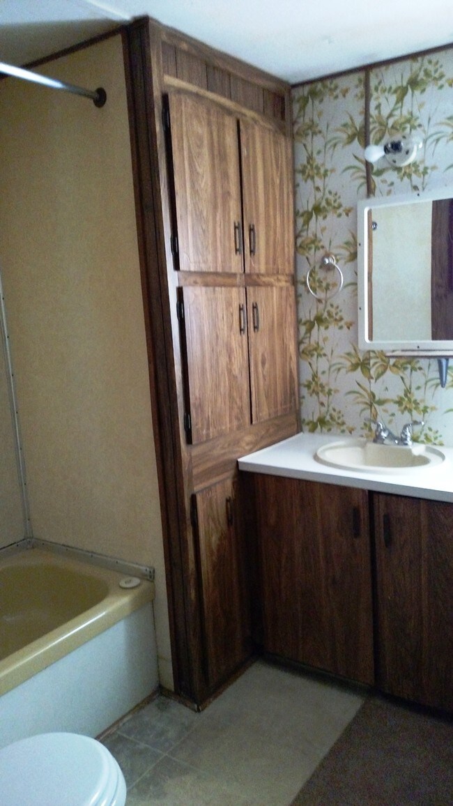Foto del edificio - 5375 Dawnie Mae Ln