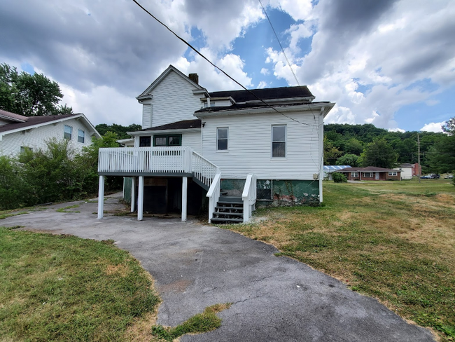 Building Photo - 1419 Windsor Ave