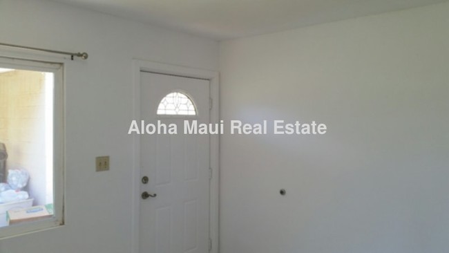 Building Photo - Kahului - 2BR Cottage - $1,600 + Electric