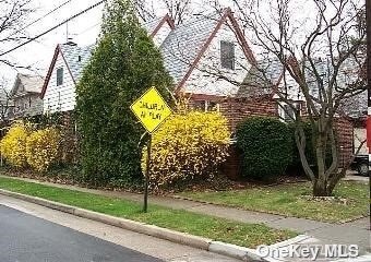 Primary Photo - 118 Lowell Ave
