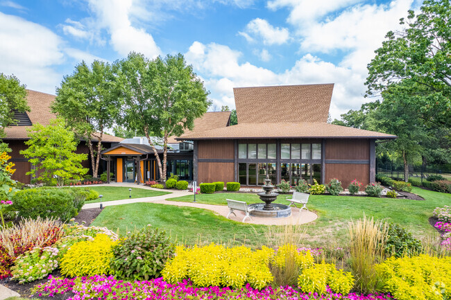 Clubhouse - Valley Forge Towers West