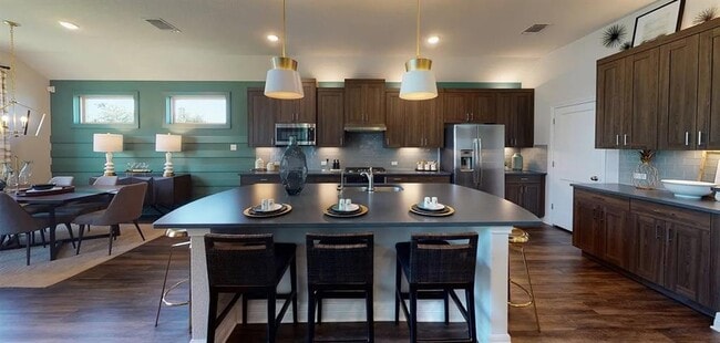 Foto del edificio - 672 Wild Pecan Lp