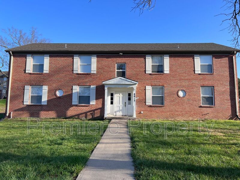 8612 Countryshire Ln Unit 2, Kansas City, MO 64138 Condo for Rent in Kansas City, MO