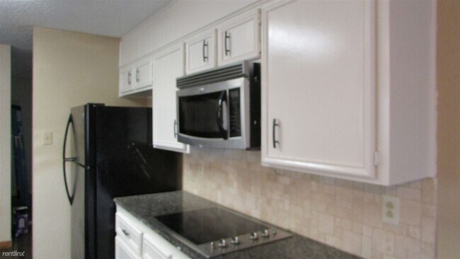 Building Photo - 3 br, 2 bath House - 904 Turtle Bend Drive