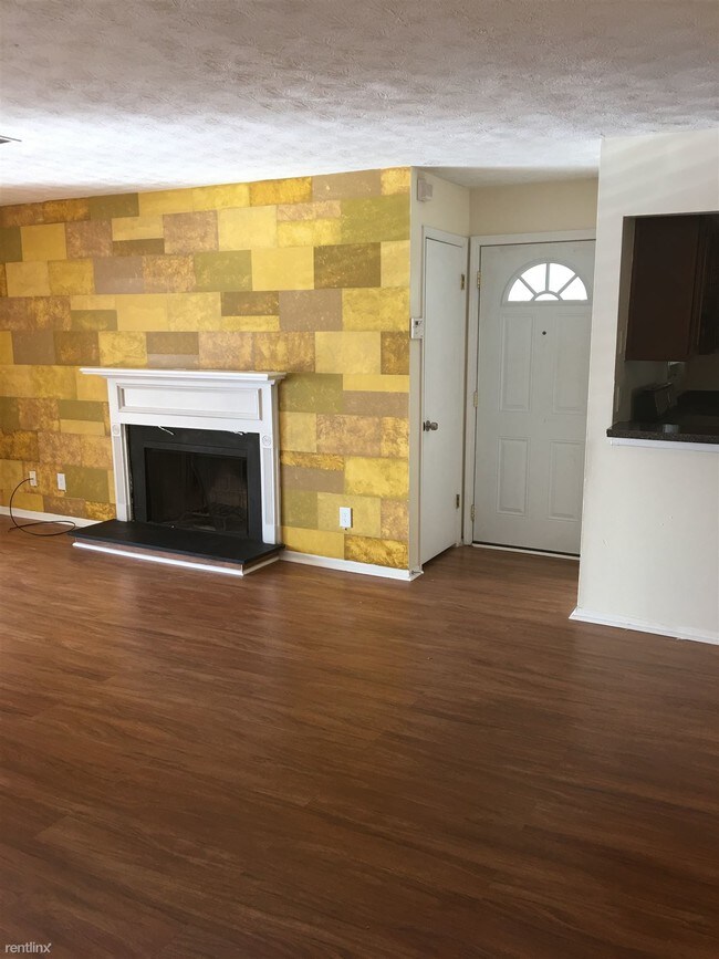 Building Photo - 2760 Suwanee Way SE