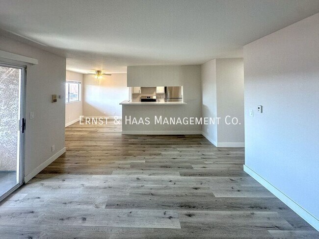 Foto del edificio - 1080 St Louis Ave