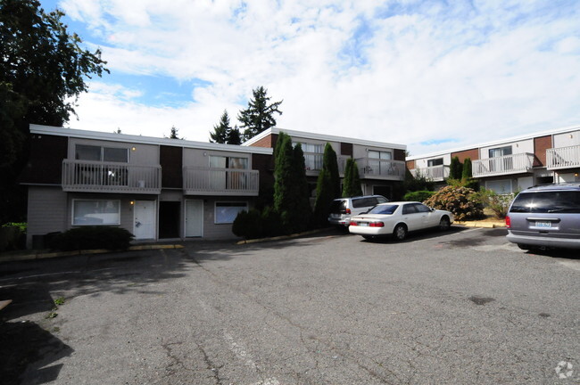 Building Photo - Burien Continental Apartments