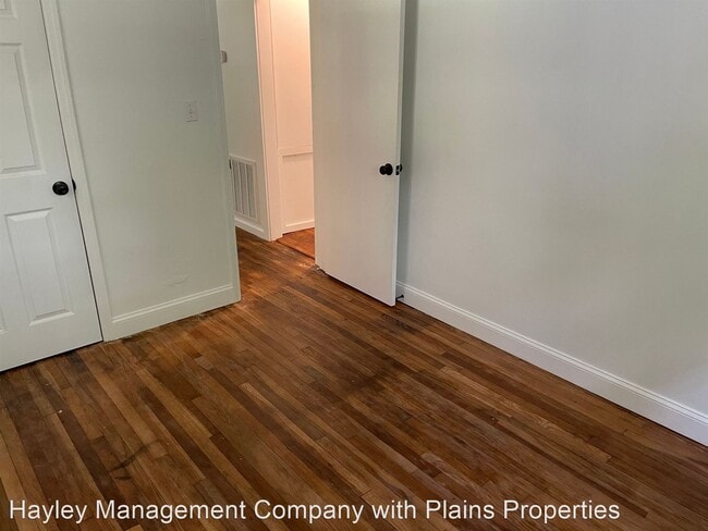 Building Photo - 2 br, 1 bath House - 207 Smith Ct - 207