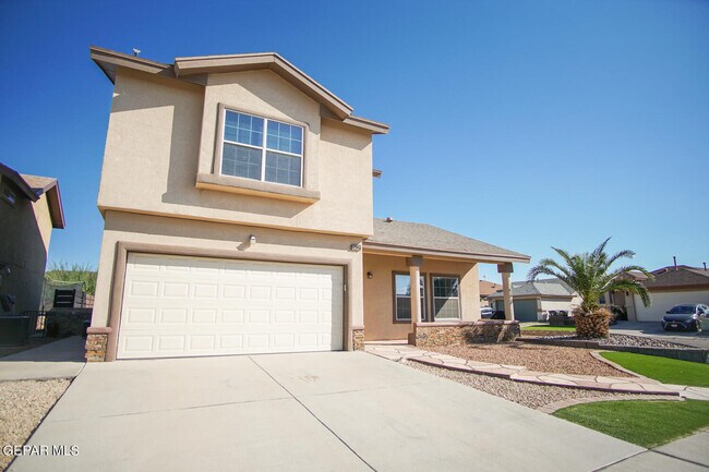 Foto del edificio - 12945 Hueco Hill Dr