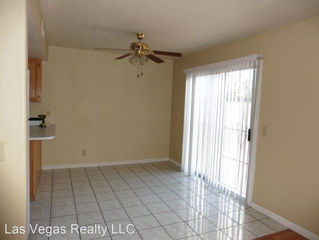 Foto del edificio - 3 br, 2.5 bath House - 8057 Draco Cr