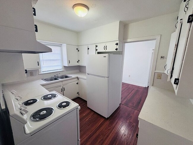 Building Photo - 239 Mason Blvd