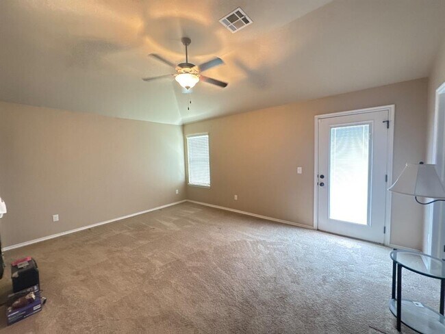 Foto del edificio - 2428 NW 198th St
