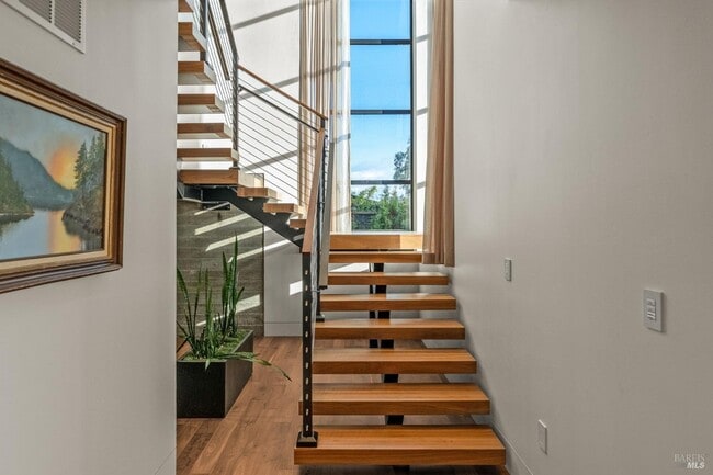 Building Photo - 663 Montecito Blvd