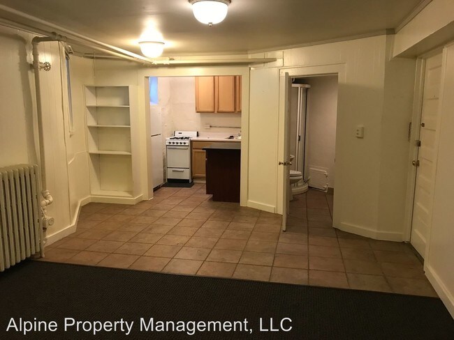 Building Photo - 1 br, 1 bath House - 107 E. 19th St. - 5