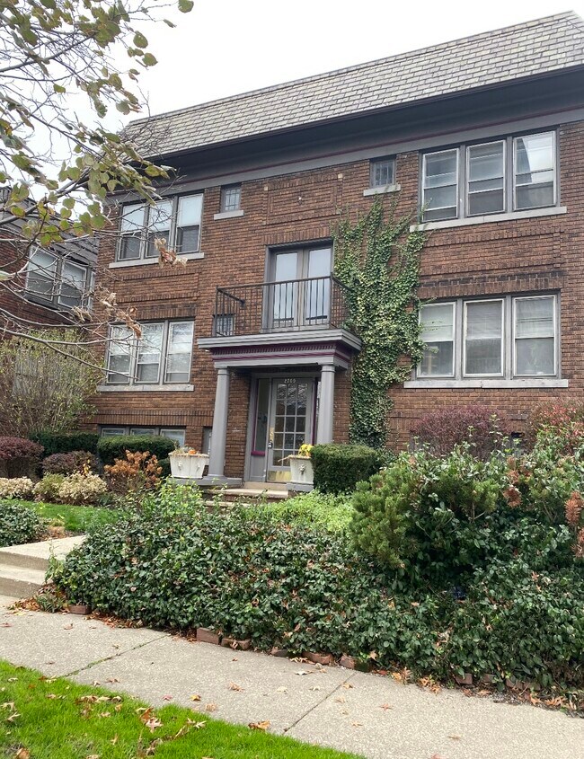 Foto del edificio - 2709 Hampshire Rd