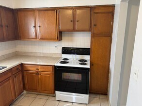 Building Photo - 4491 Hudson Dr