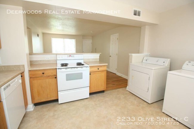 Foto del edificio - 2233 Olive St