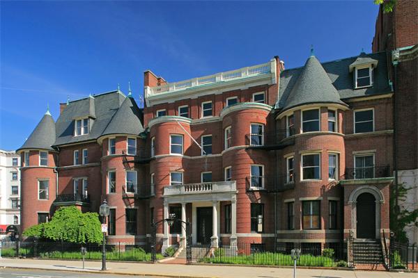 Foto del edificio - 493-497 Commonwealth Ave