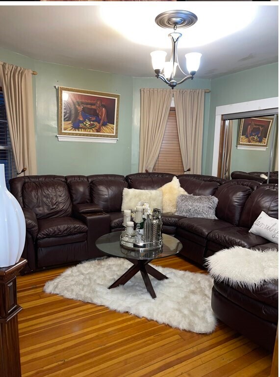 Foto del edificio - 328 Centre St