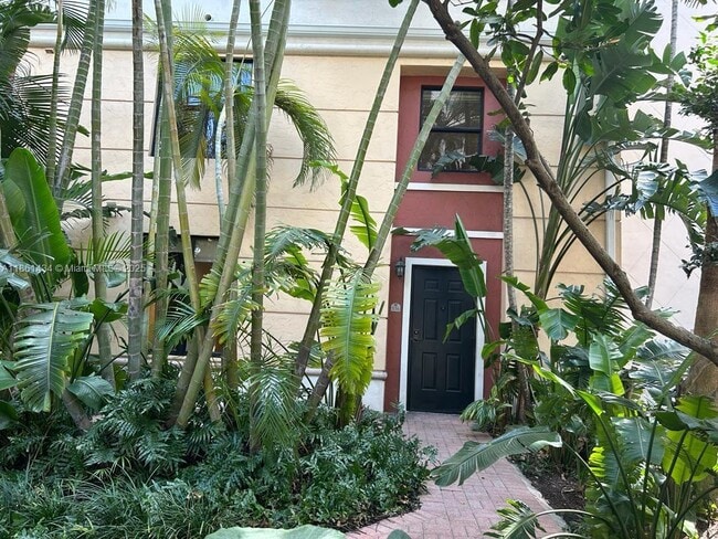 Foto del edificio - 888 Douglas Rd