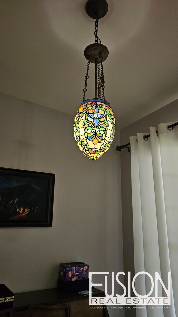 Foto del edificio - Bright, Modern 3 Bedroom Townhouse in Essex Junction!