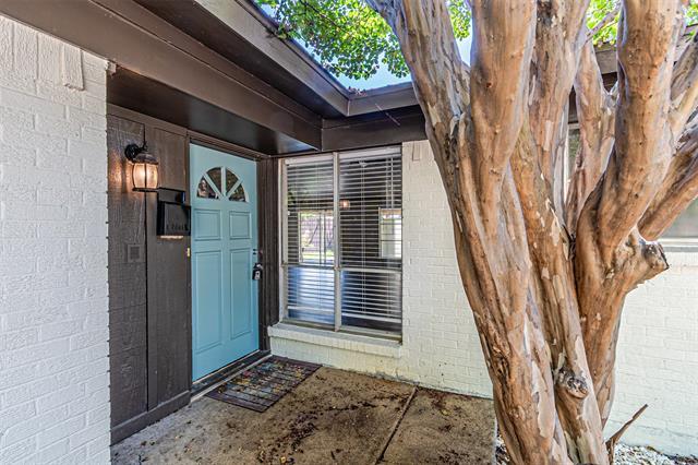 Foto del edificio - 1018 McCallum Dr